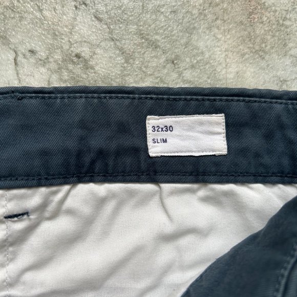 SHIPS FREE! GUC Gap Slate Blue Casual Chino Khakis Size 32x30 - Picture 3 of 4